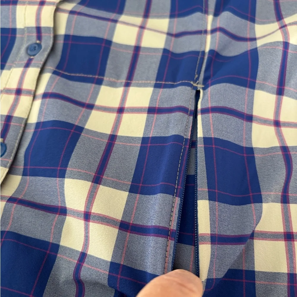 Duluth Trading Co Women’s size M activewear fishing hiking blouse. Prelo… - Picture 11 of 13